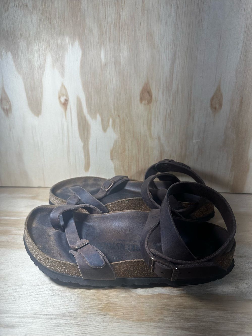 Birkenstock Yara Brown Leather Sandals Women’s Size 6.5